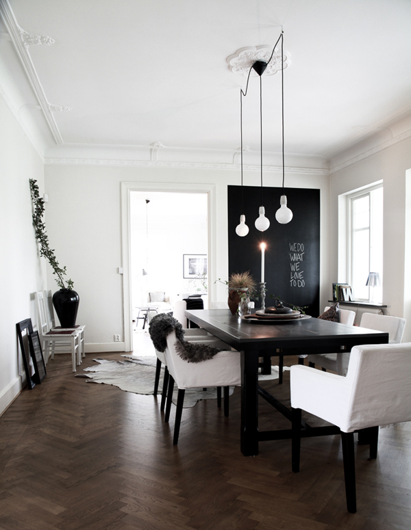 Black and white dining room - Filuca House Black and white dining room - Filuca House