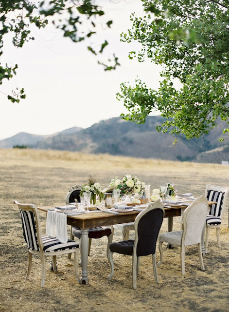 Table set for a meal outside - My French Country Home Table set for a meal outside - My French Country Home