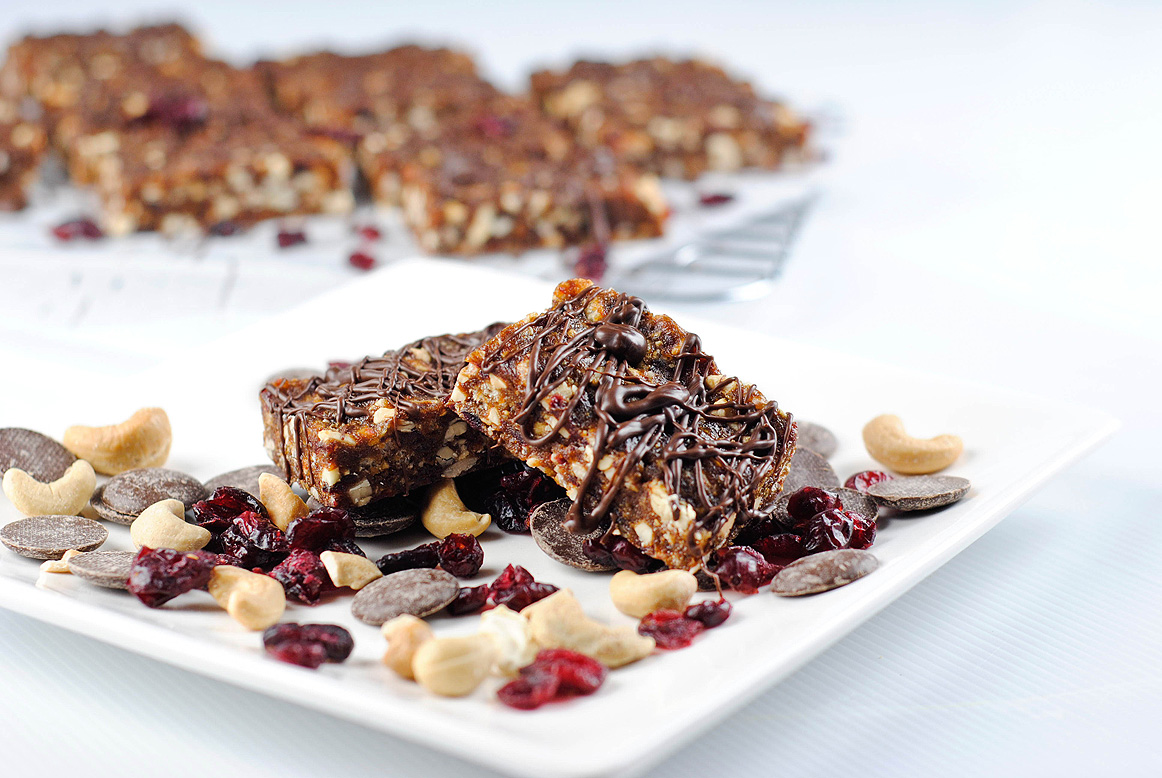 Chocolate Cherry Cashew Bars - food photography