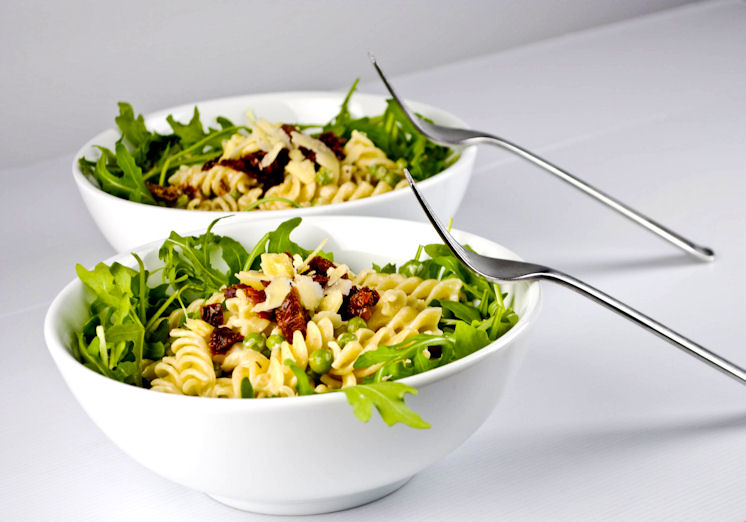 Creamy Fusilli Salad with sundried tomatoes, peas and arugula