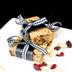 Almond, cranberry and apple sauce granola bars