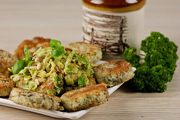 Wild Rice Cakes & Brussel Sprouts 