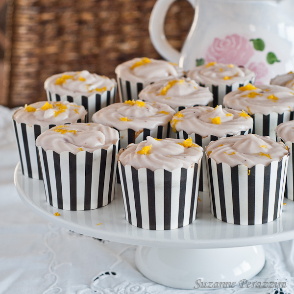 Lemon Curd Cupcakes