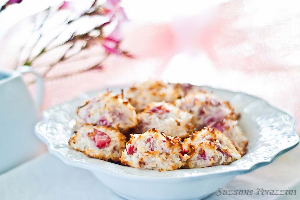 Strawberry, Coconut Macaroons