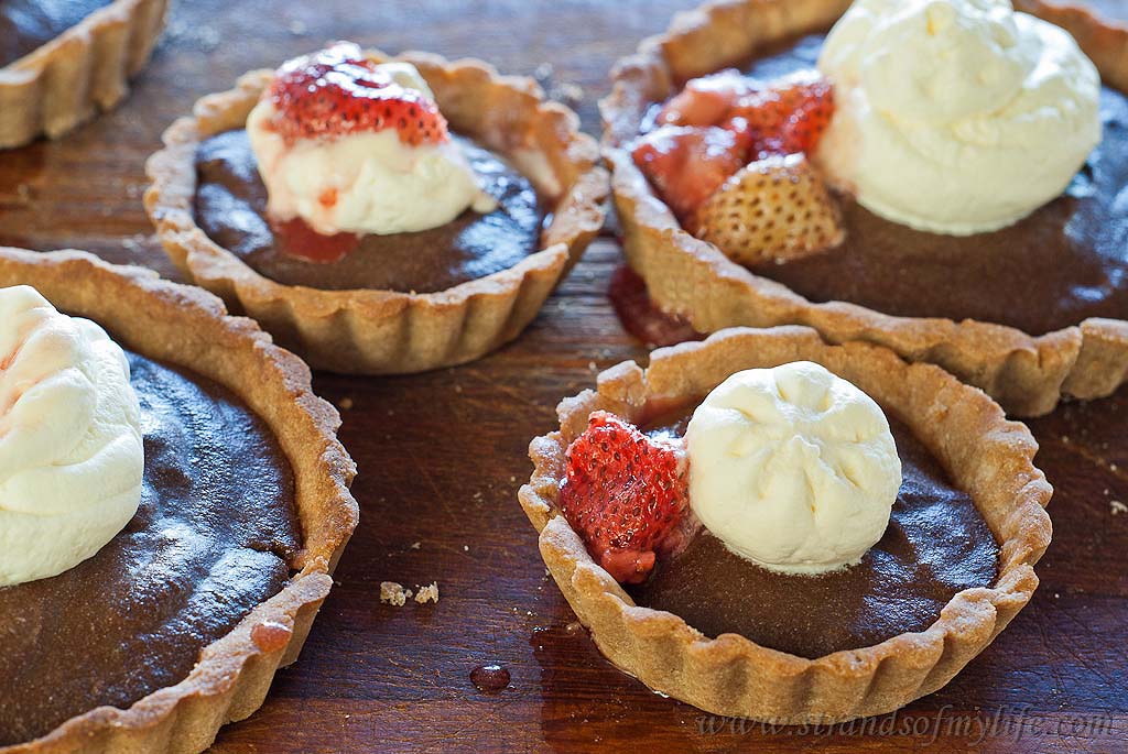 Chocolate Banana Tarts - gluten-free and low FODMAP