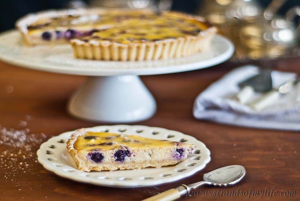 Blueberry Sour Cream Tart - Gluten-Free & low FODMAP