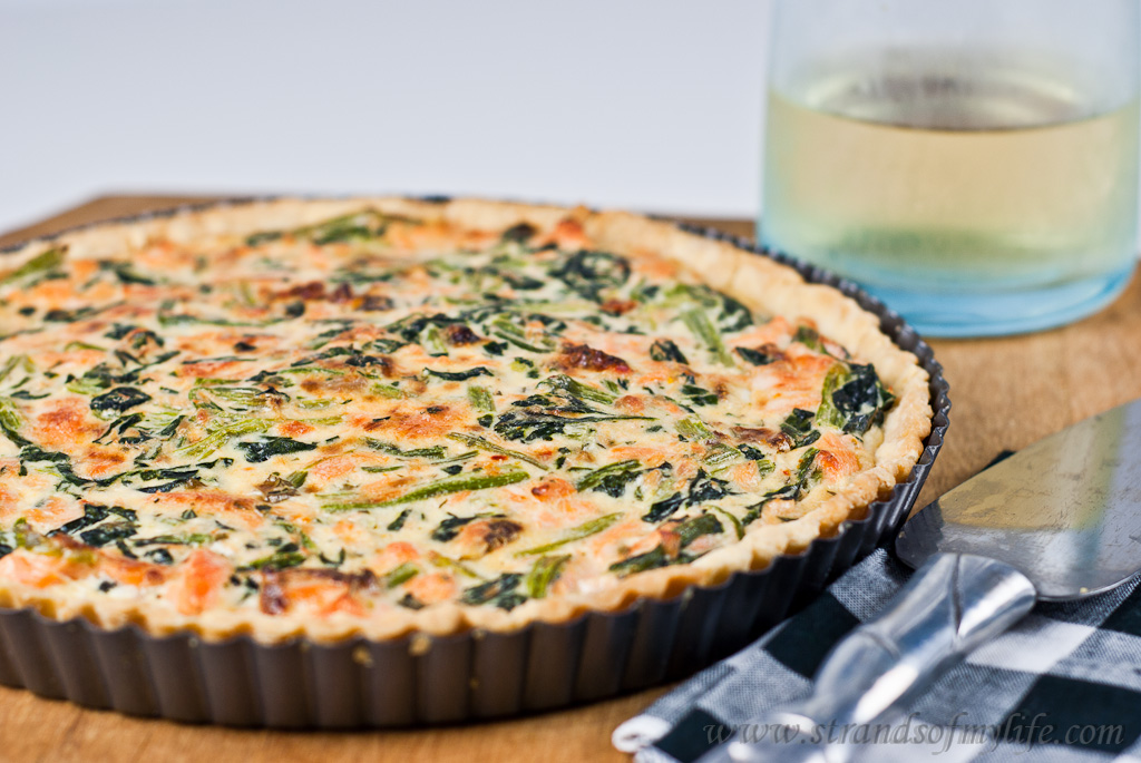 Salmon and Spinach Quiche - gluten-free & low FODMAP