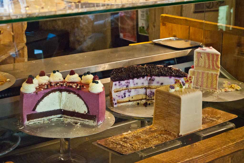Cakes in Luxembourg 