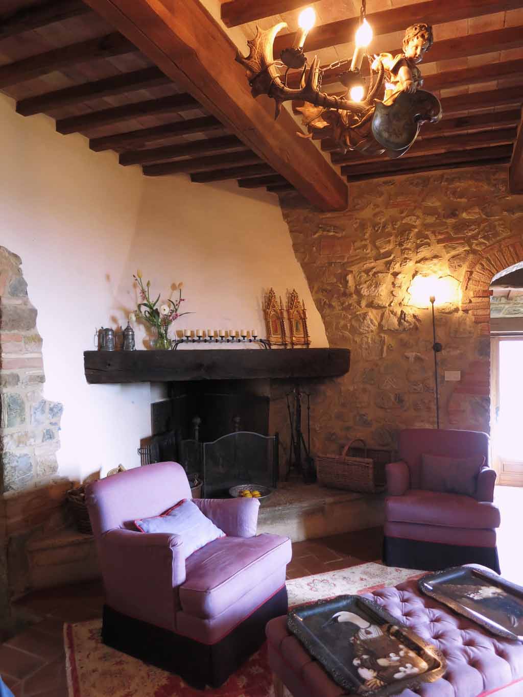 Living room at Casa Raia