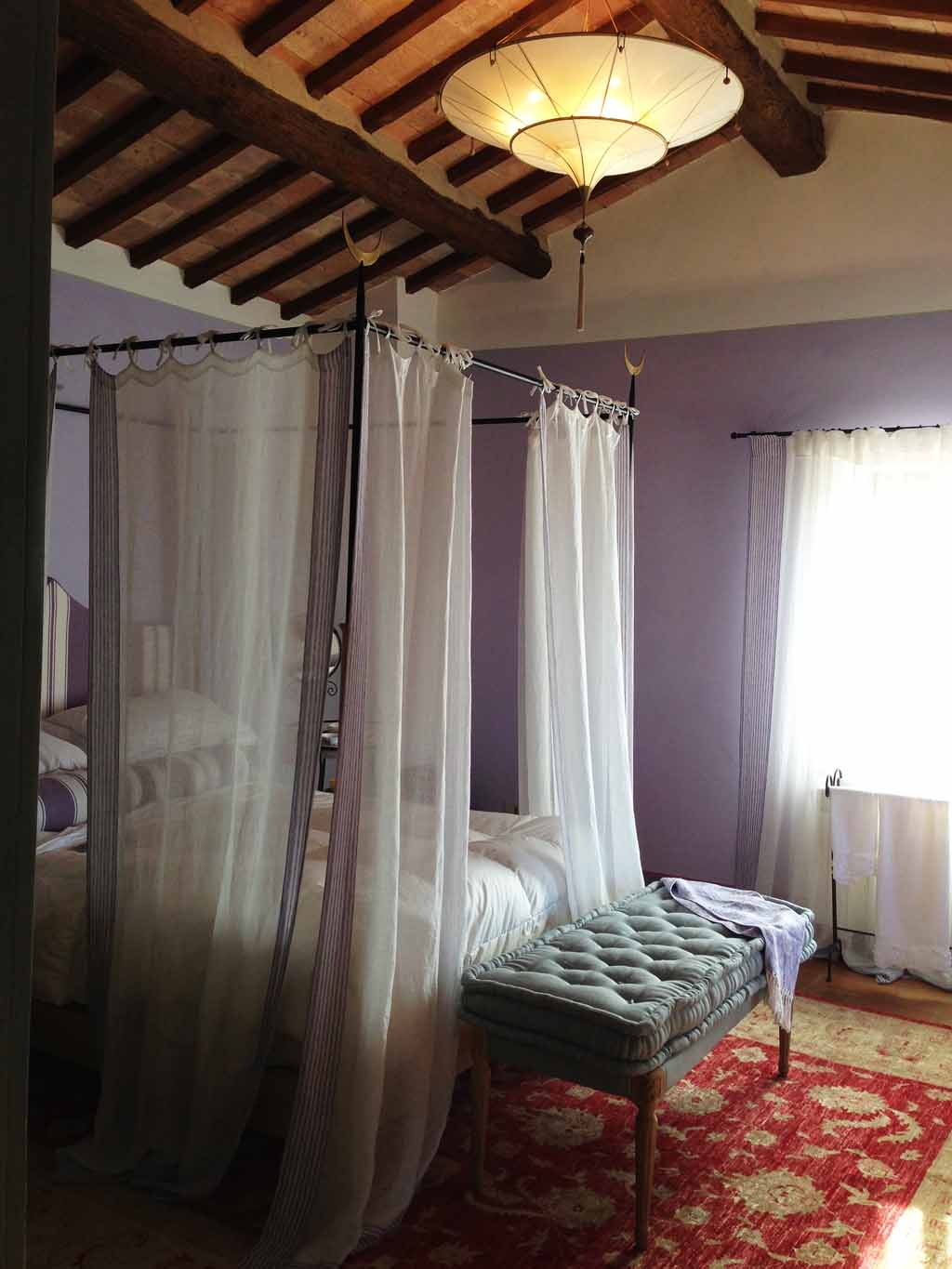 Master bedroom at Casa Raia